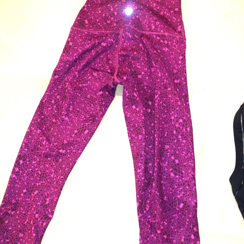 Lululemon leggings and sports bra, gently worn set